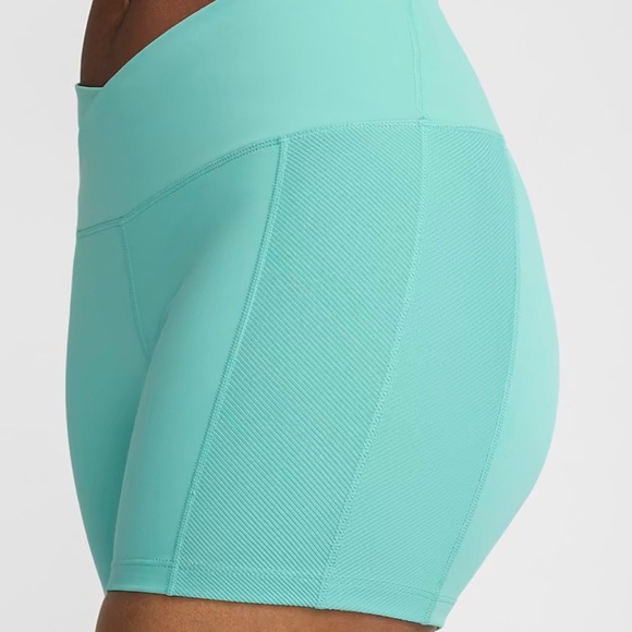 Nike Blue Athletic Shorts High-Performance Design - Picture 3 of 8